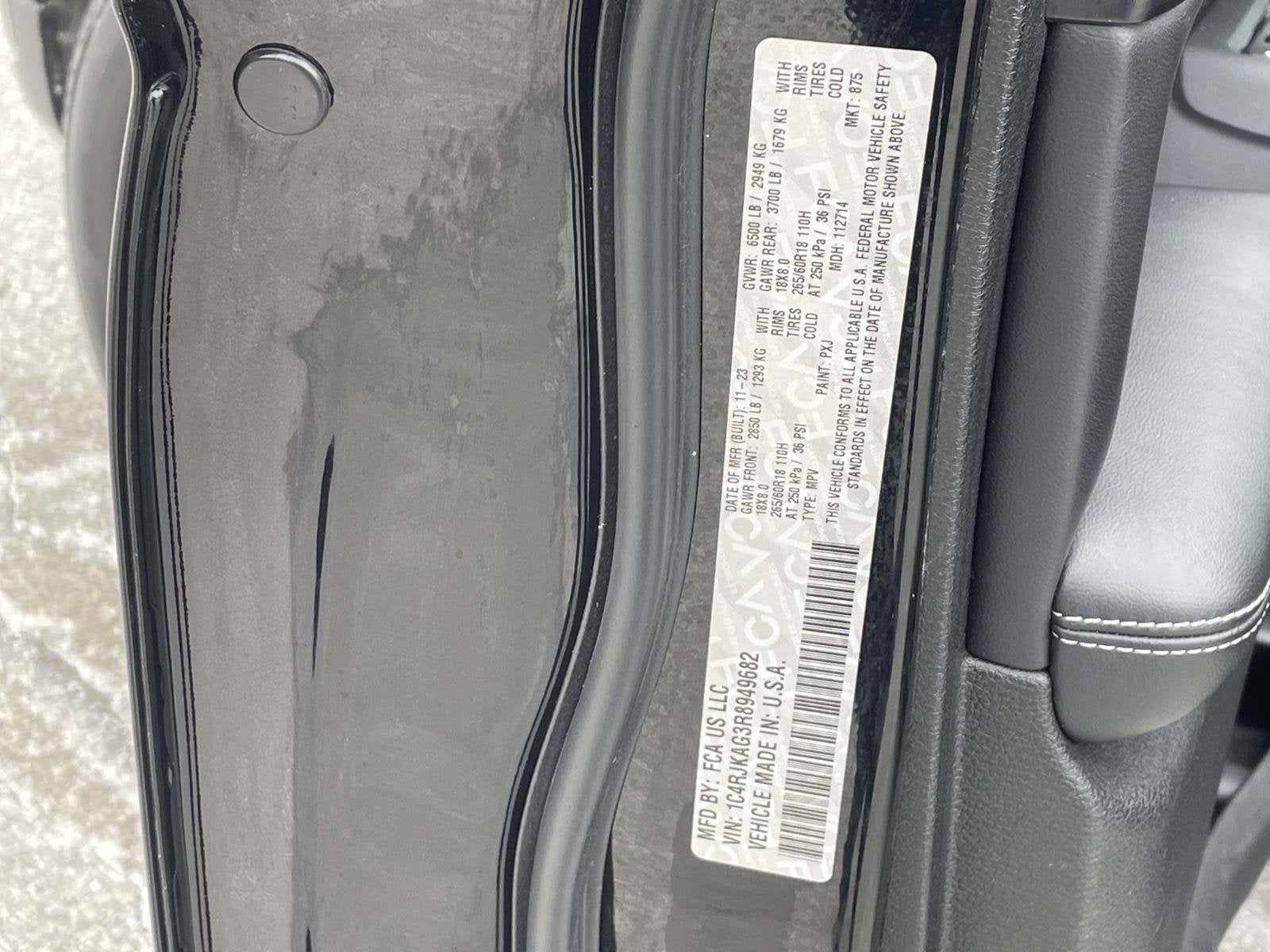 2024 Jeep Grand Cherokee L Laredo