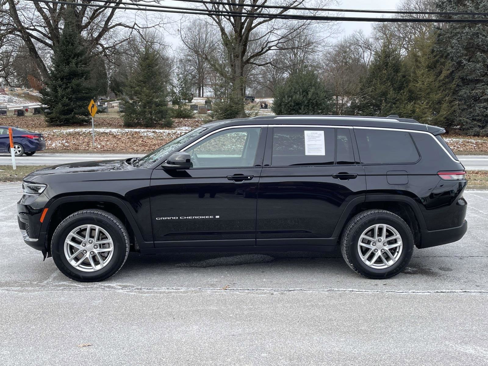 2024 Jeep Grand Cherokee L Laredo