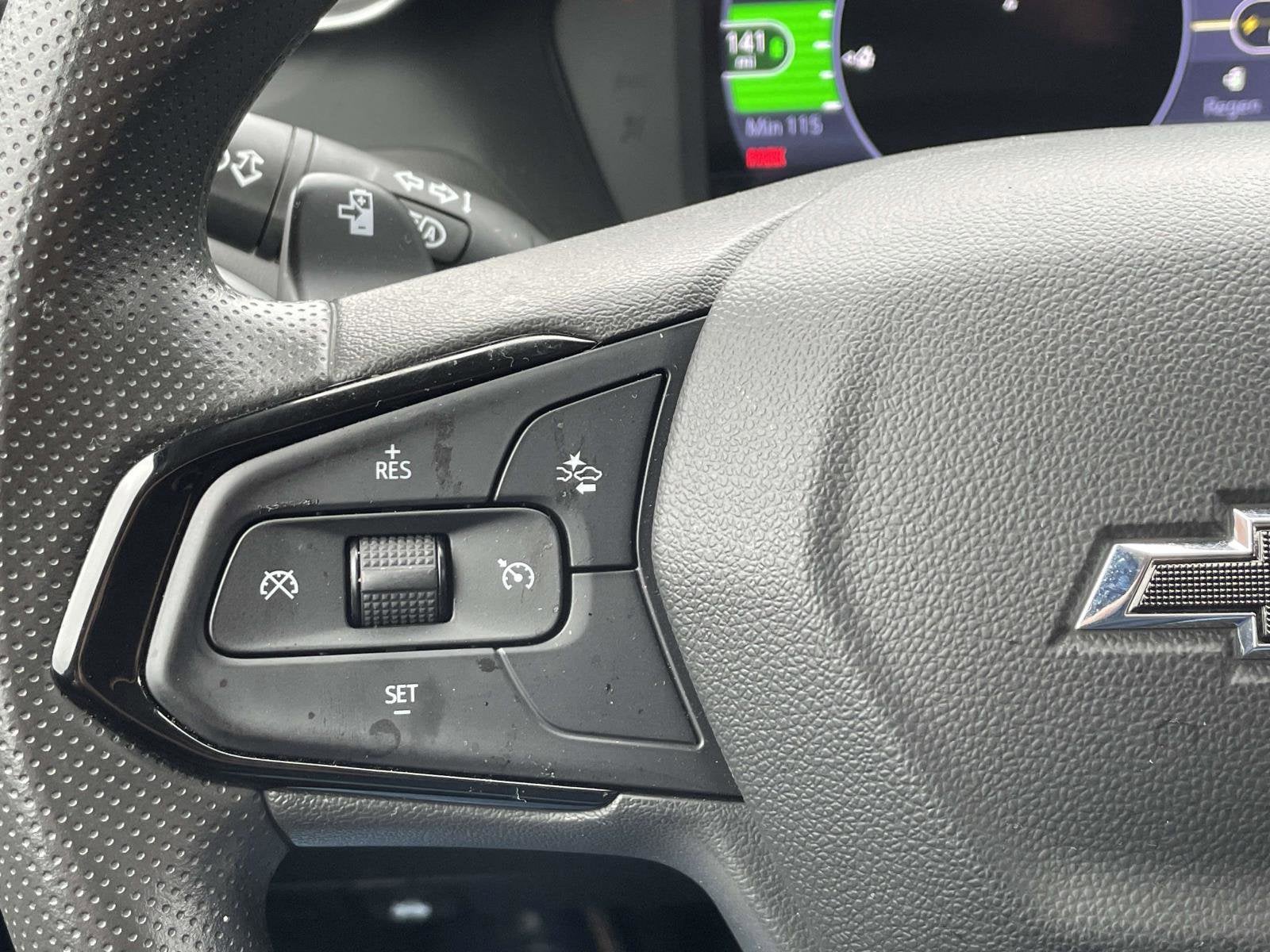 2023 Chevrolet Bolt EUV LT