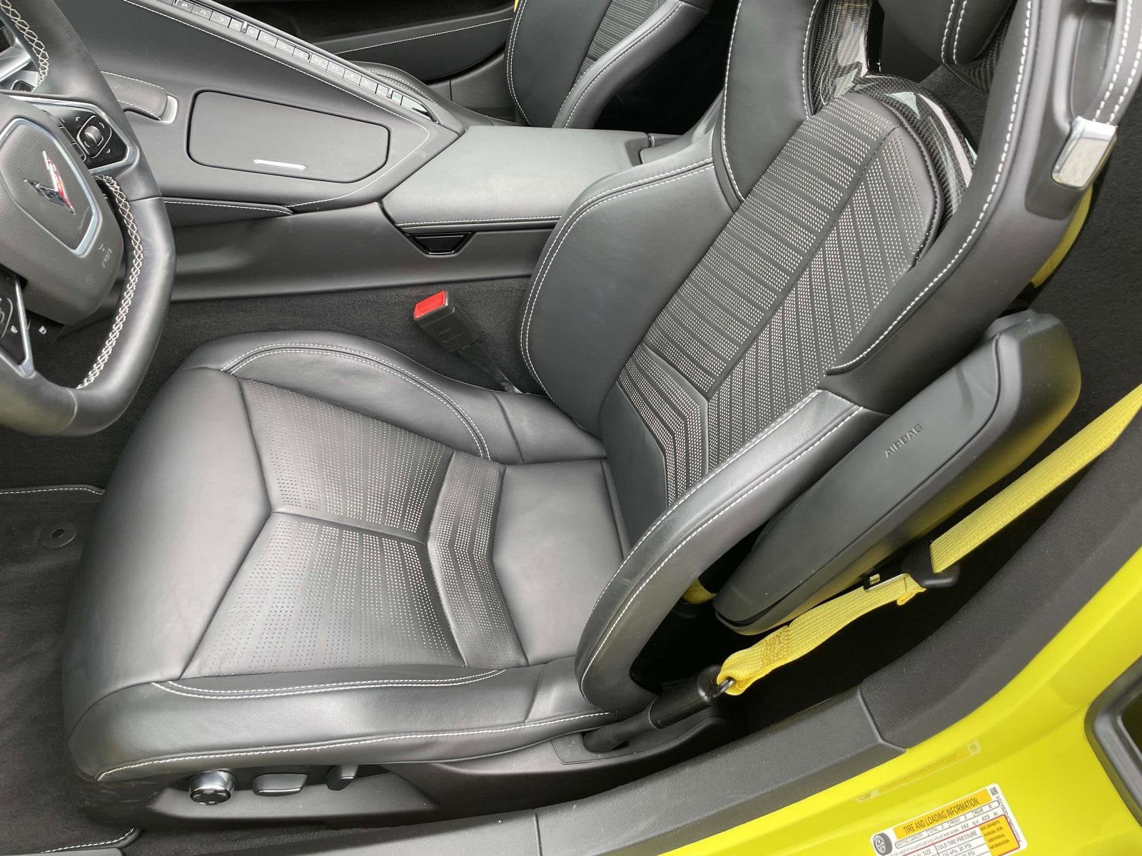 2021 Chevrolet Corvette Stingray 2LT