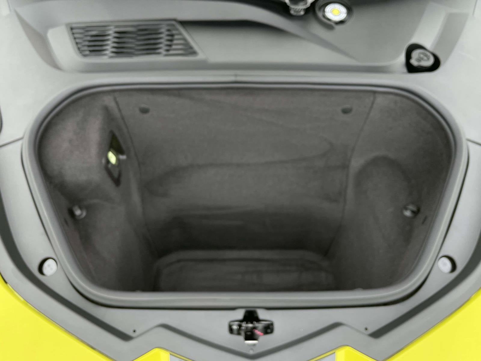 2021 Chevrolet Corvette Stingray 2LT