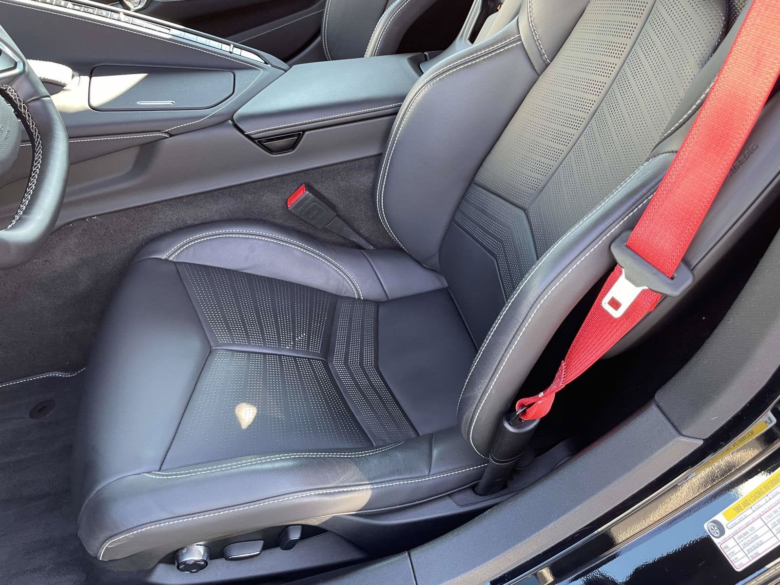 2024 Chevrolet Corvette Stingray 2LT