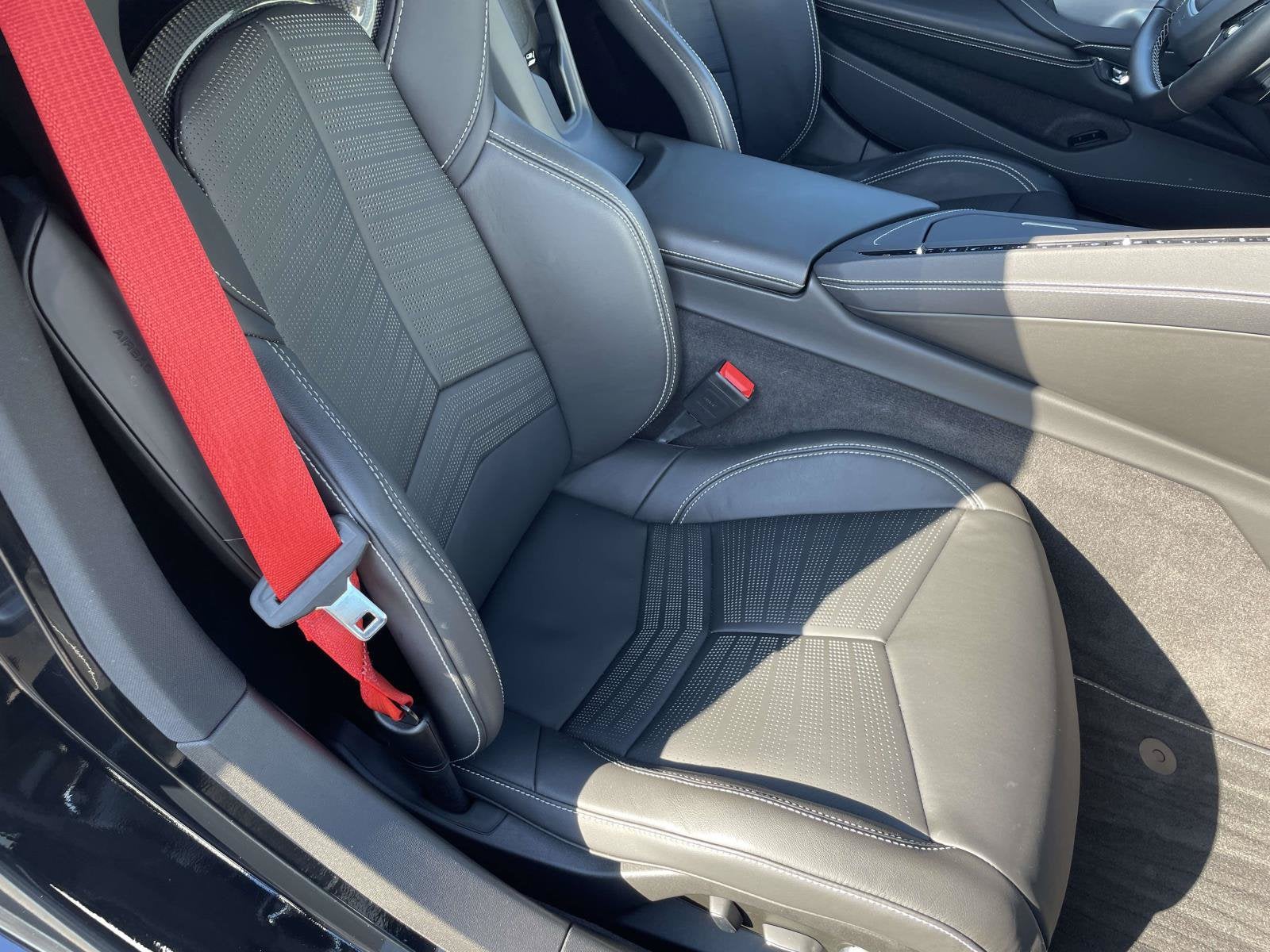 2024 Chevrolet Corvette Stingray 2LT