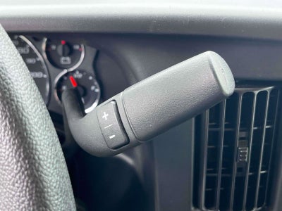 2024 Chevrolet Express Passenger 3500 1LS