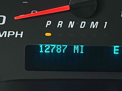 2024 Chevrolet Express Passenger 3500 1LS