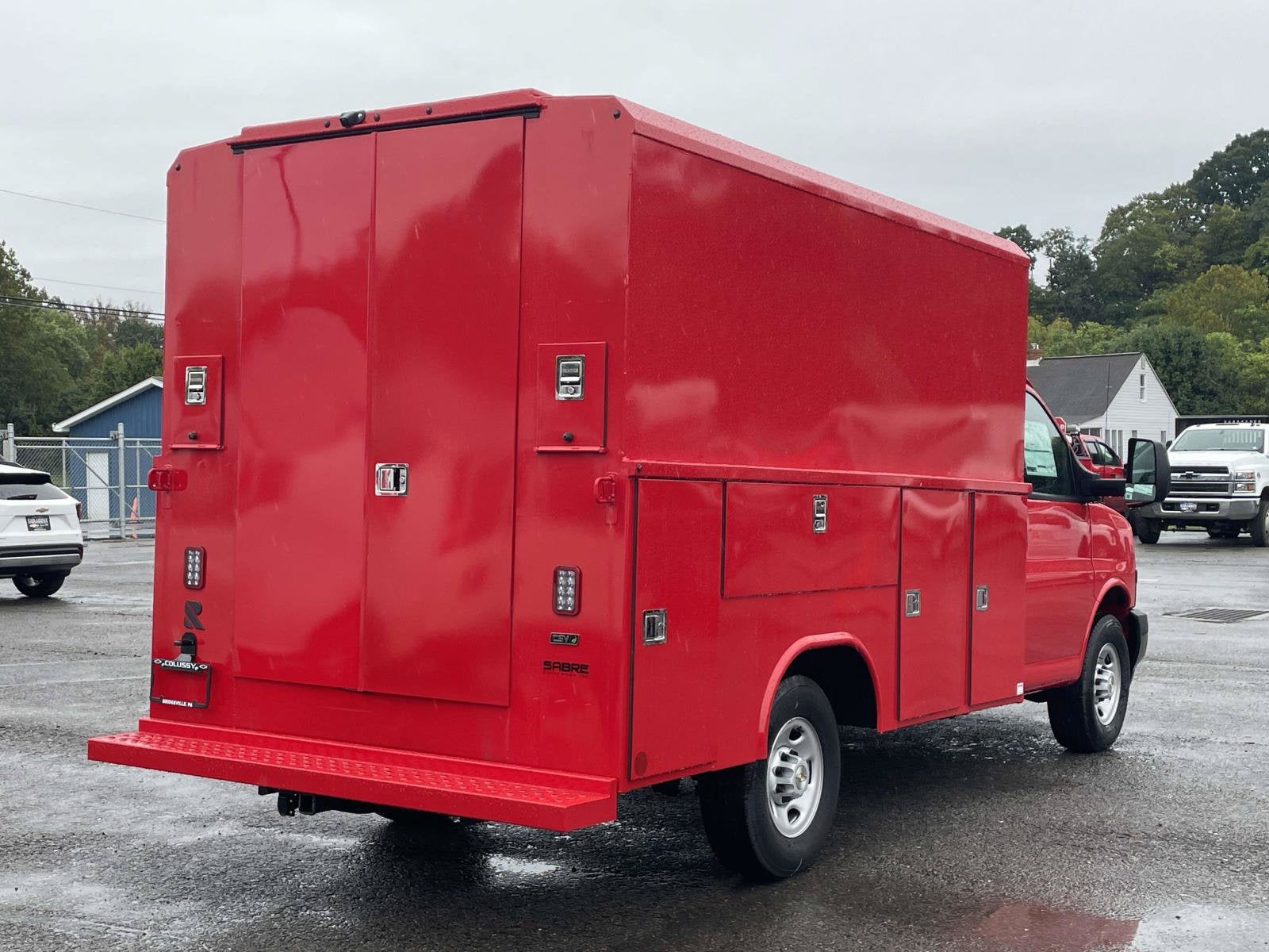 2026 Chevrolet Express Cutaway 3500 1WT