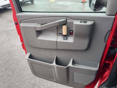 2026 Chevrolet Express Cutaway 3500 1WT