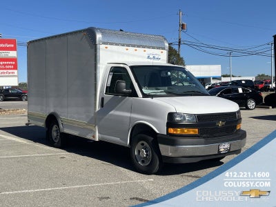 2025 Chevrolet Express Cutaway 3500 1WT