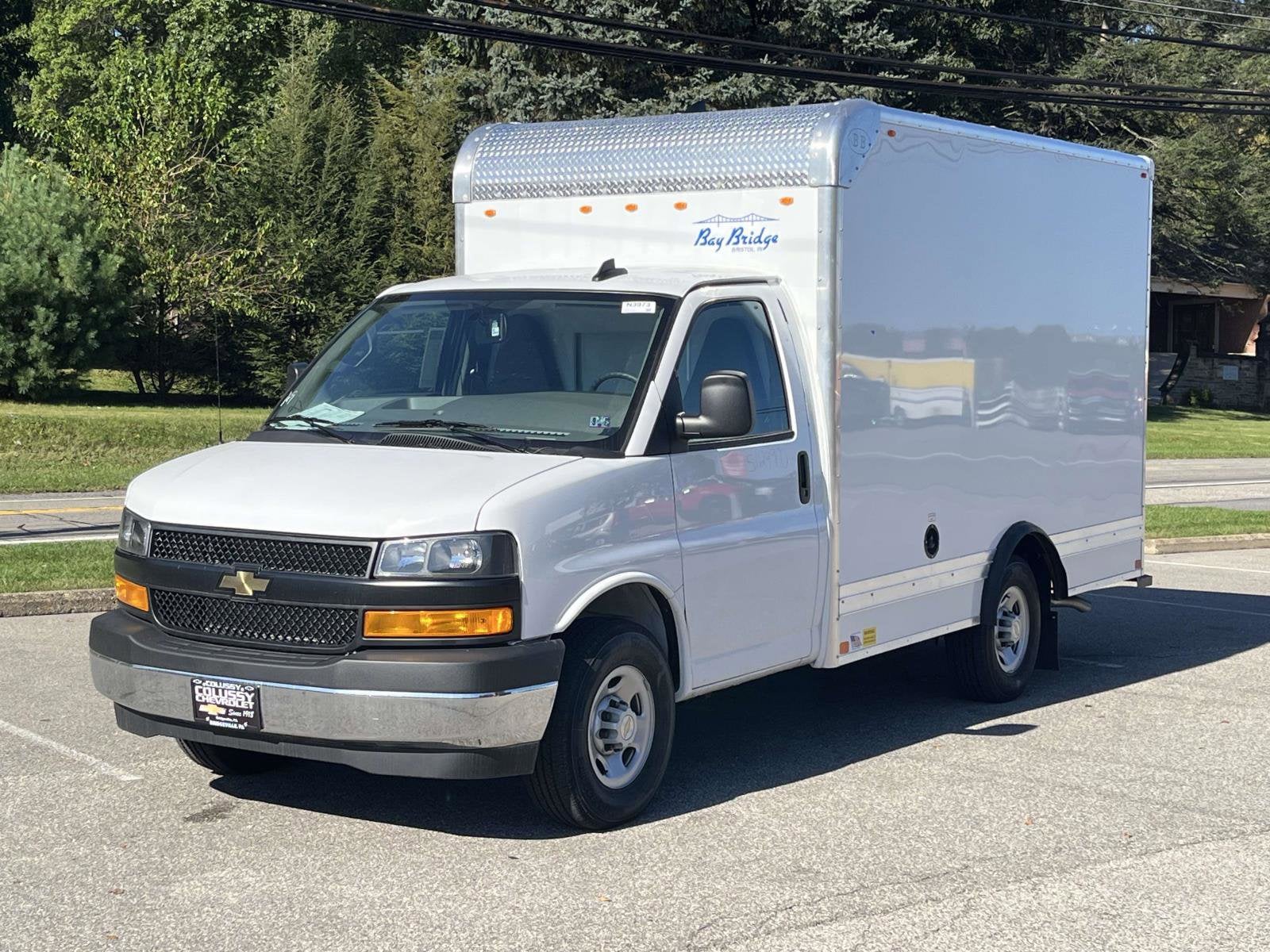 2025 Chevrolet Express Cutaway 3500 1WT