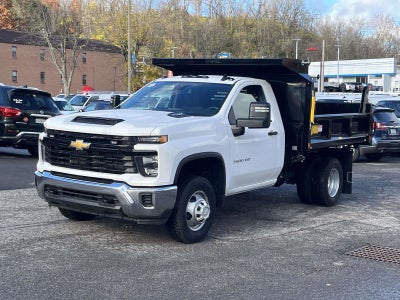 2025 Chevrolet Silverado 3500 HD Chassis Cab Work Truck