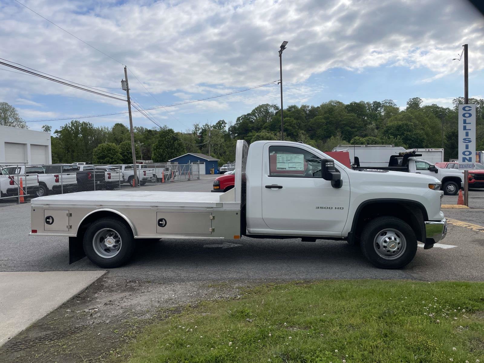 2026 Chevrolet Silverado 3500 HD Chassis Cab Work Truck