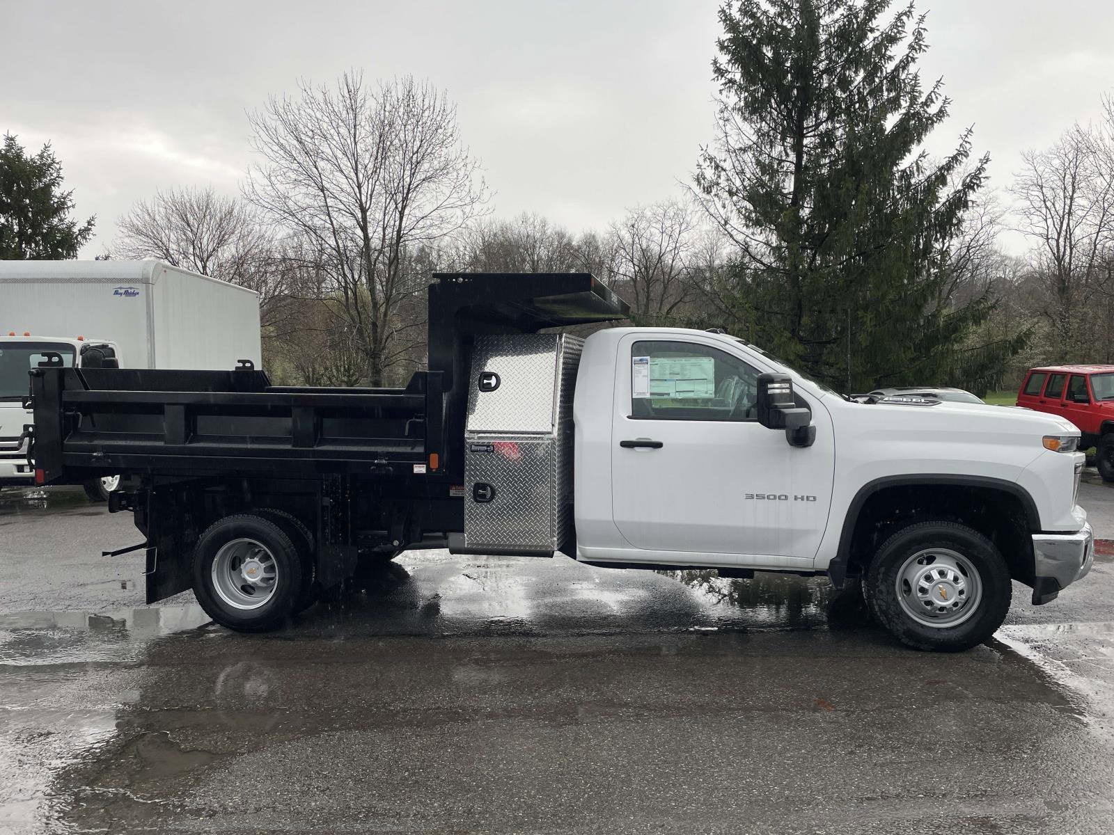 2025 Chevrolet Silverado 3500 HD Chassis Cab Work Truck