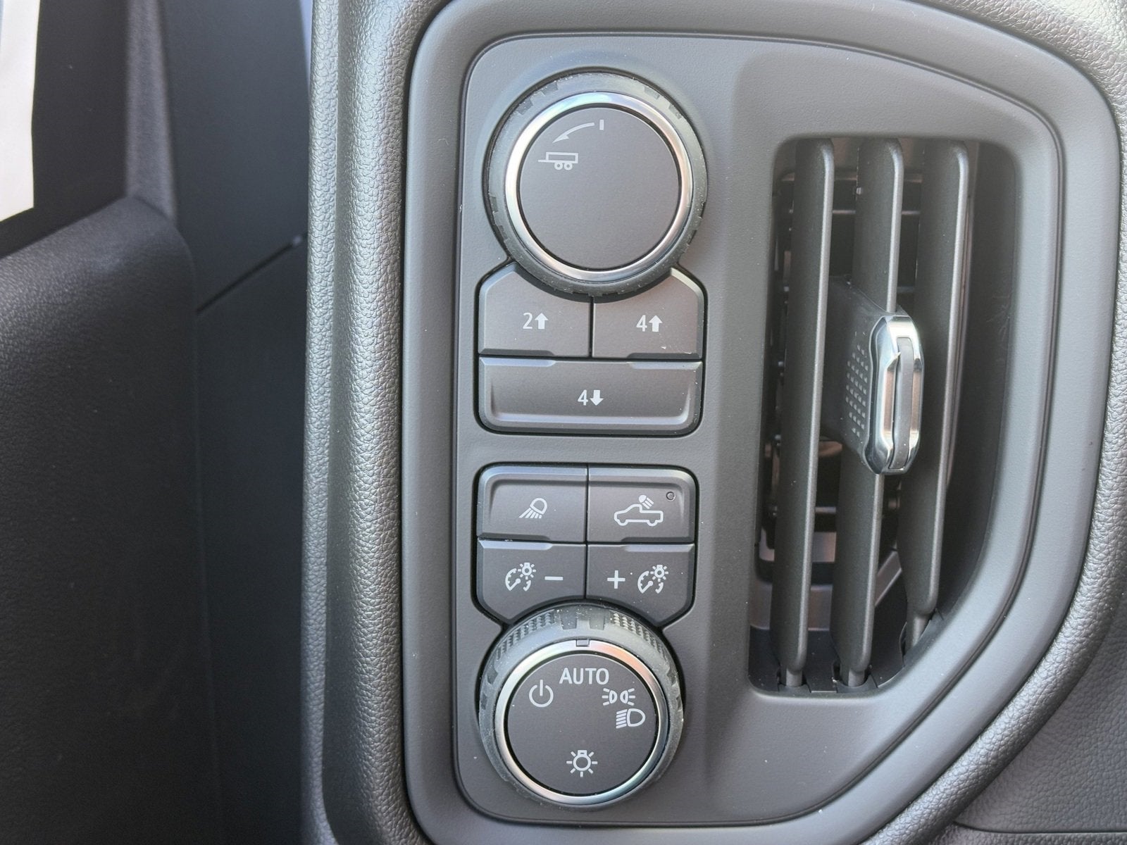 2025 Chevrolet Silverado 3500 HD WT