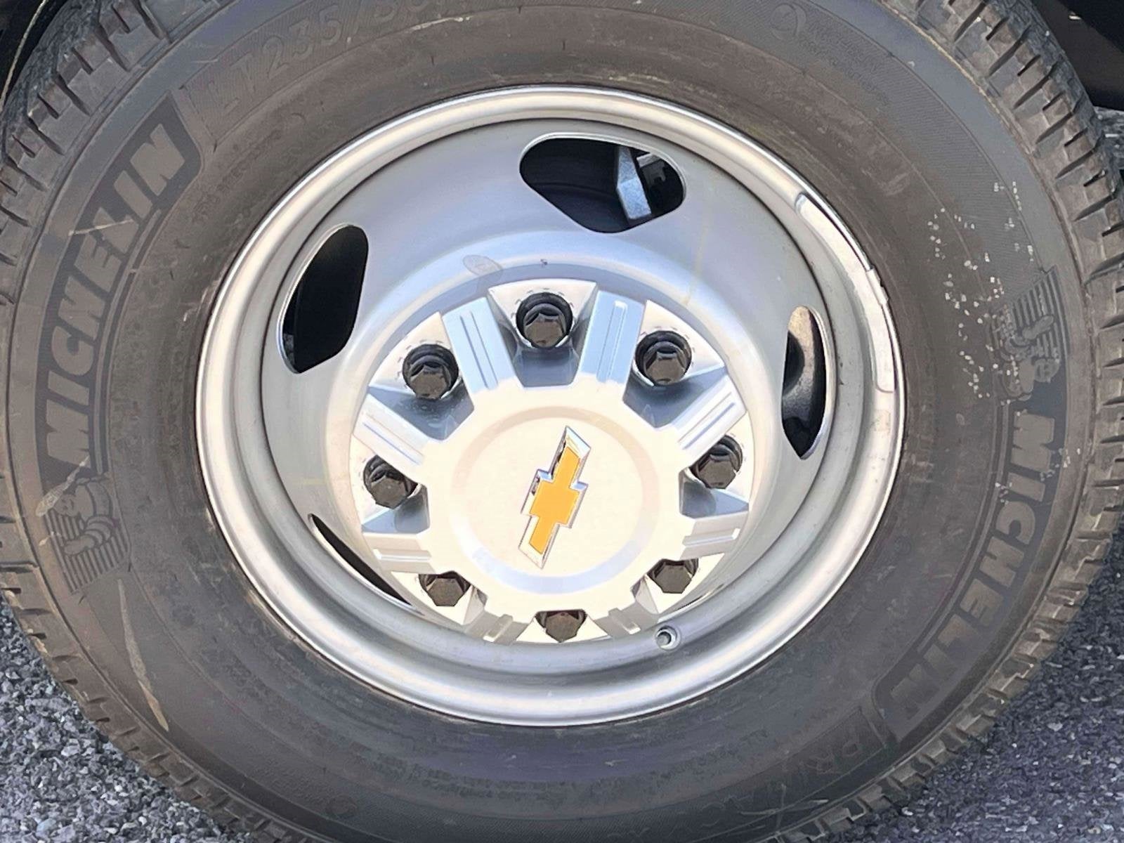 2025 Chevrolet Silverado 3500 HD Chassis Cab Work Truck