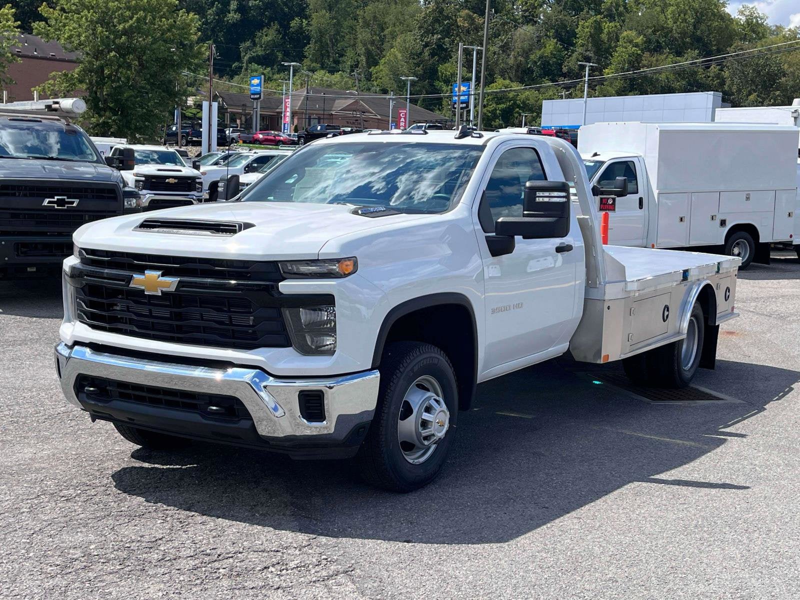 2025 Chevrolet Silverado 3500 HD Chassis Cab Work Truck
