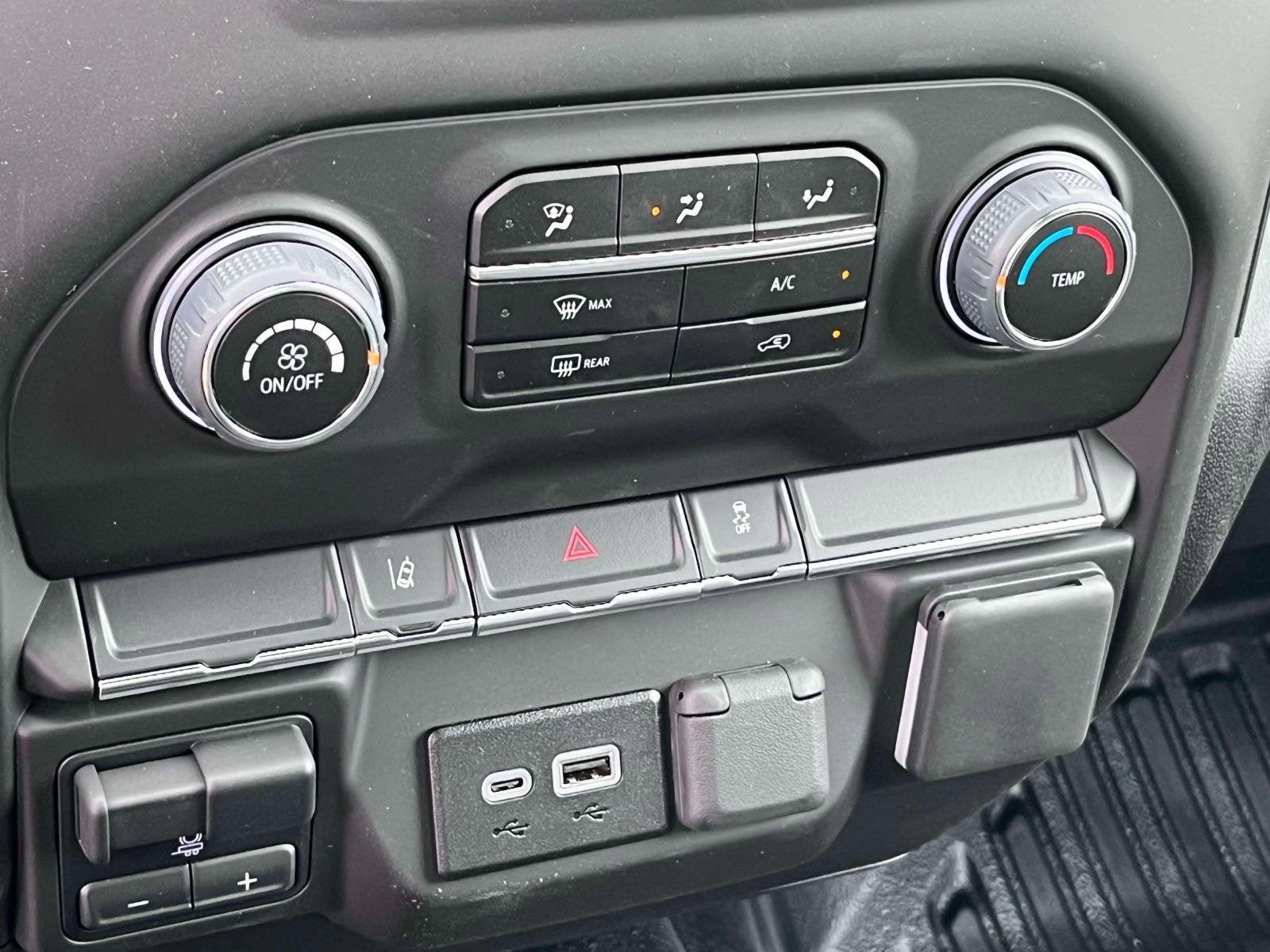 2025 Chevrolet Silverado 3500 HD Chassis Cab Work Truck