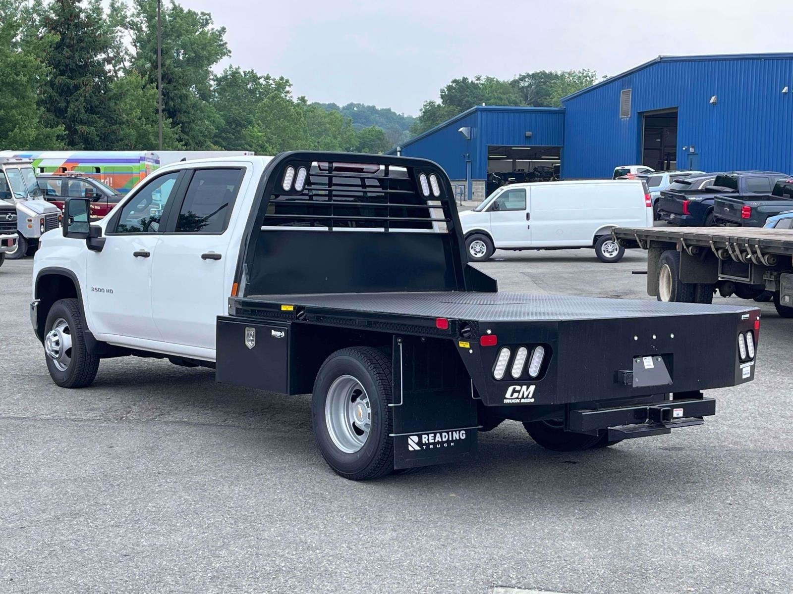 2025 Chevrolet Silverado 3500 HD Chassis Cab Work Truck
