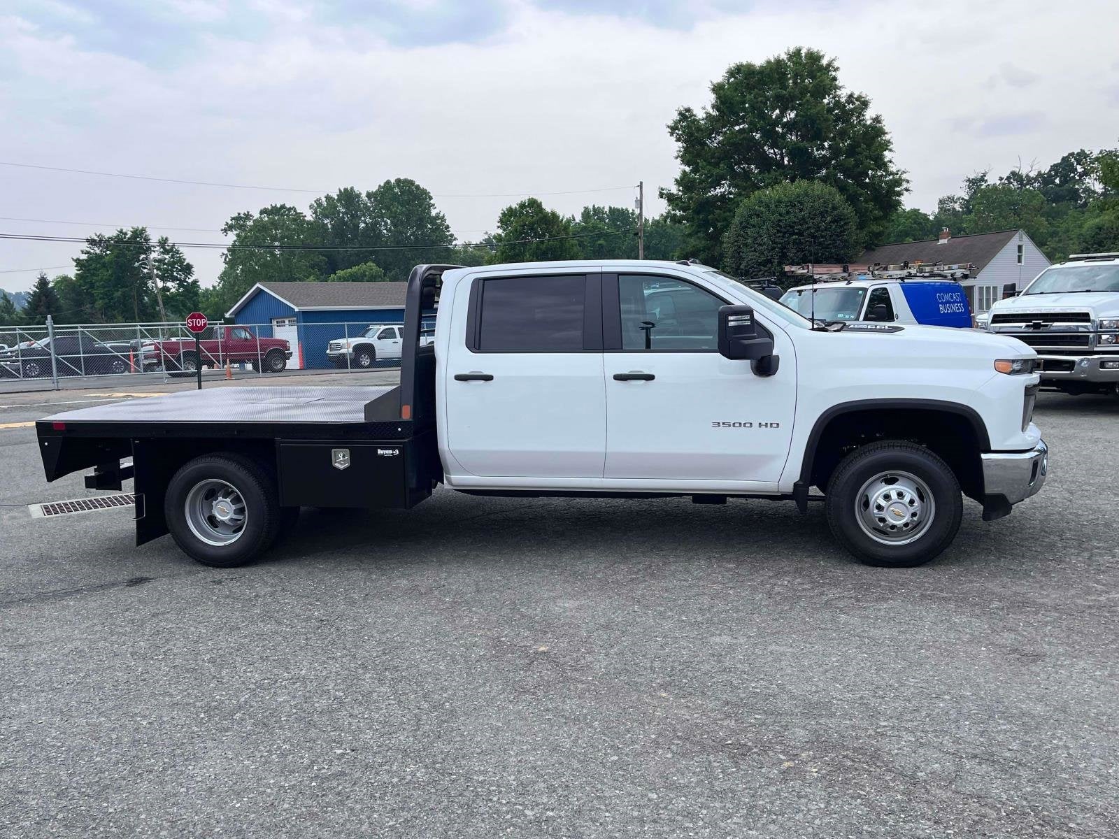 2025 Chevrolet Silverado 3500 HD Chassis Cab Work Truck