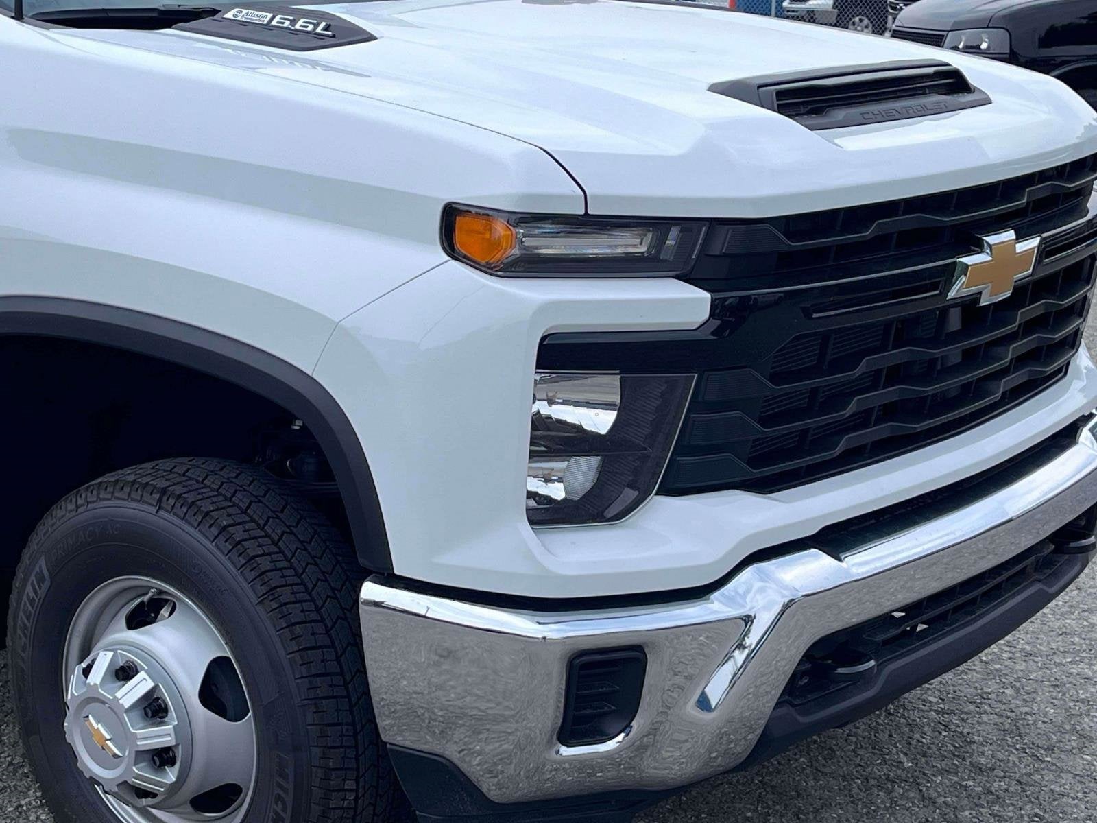 2025 Chevrolet Silverado 3500 HD Chassis Cab Work Truck