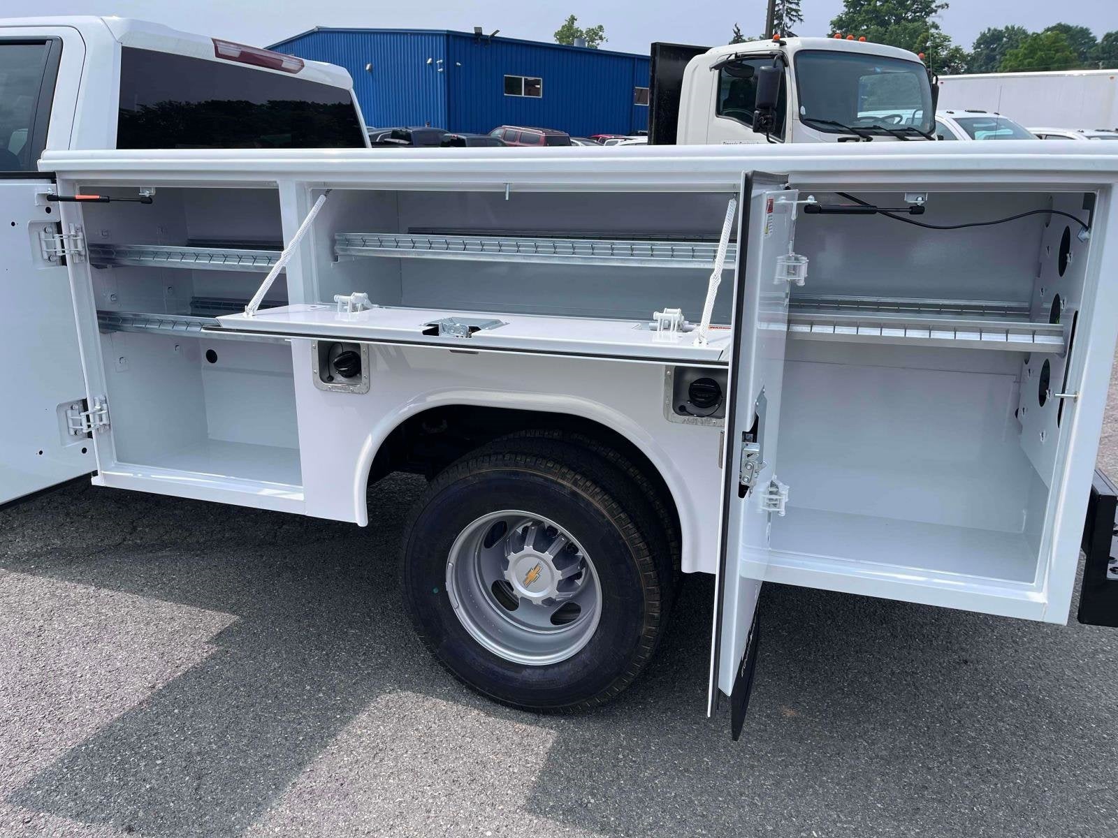 2025 Chevrolet Silverado 3500 HD Chassis Cab Work Truck