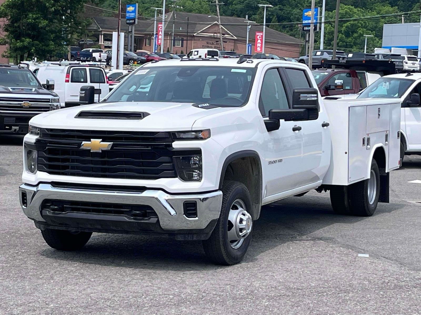 2025 Chevrolet Silverado 3500 HD Chassis Cab Work Truck