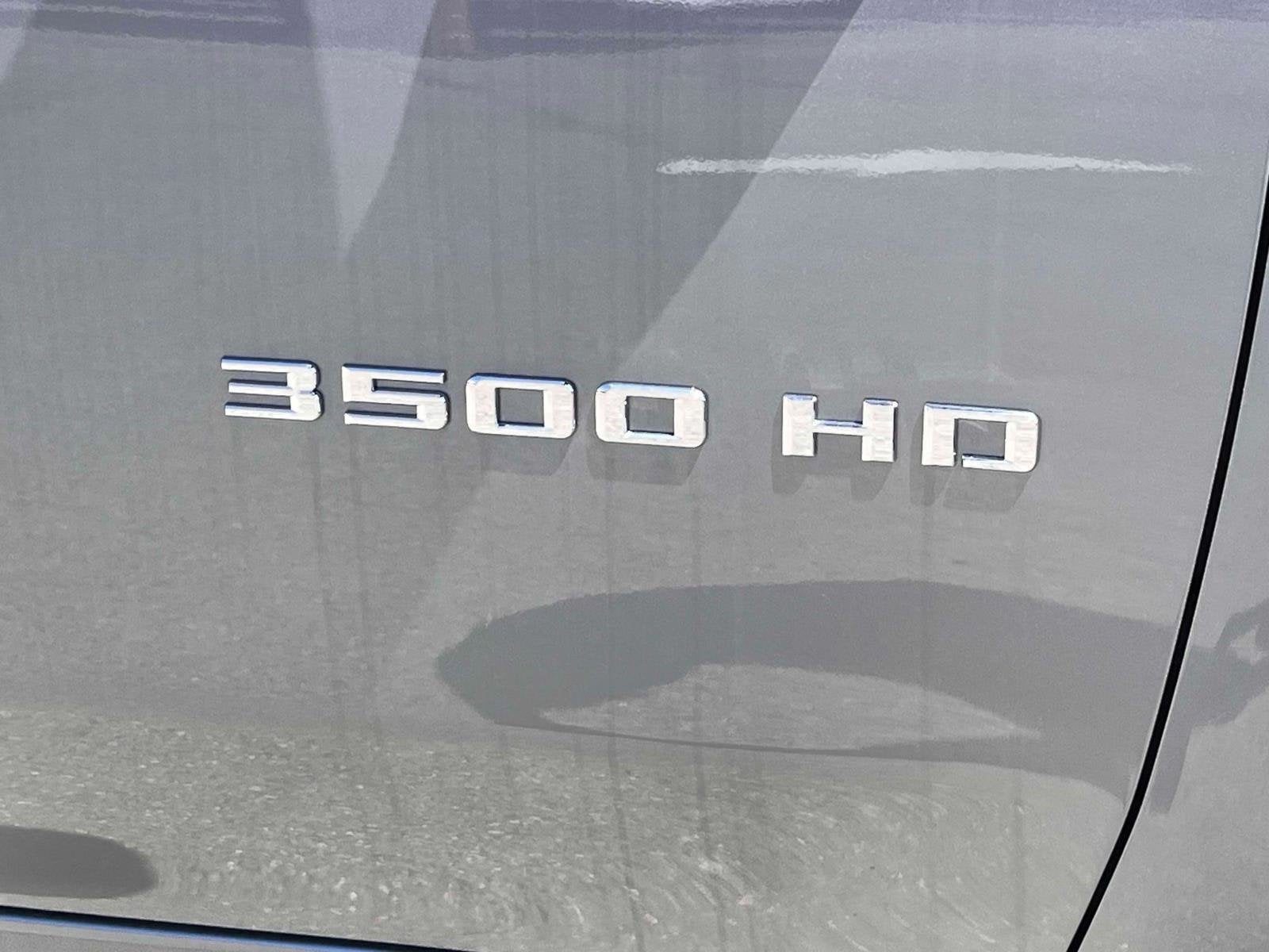 2025 Chevrolet Silverado 3500 HD Chassis Cab Work Truck