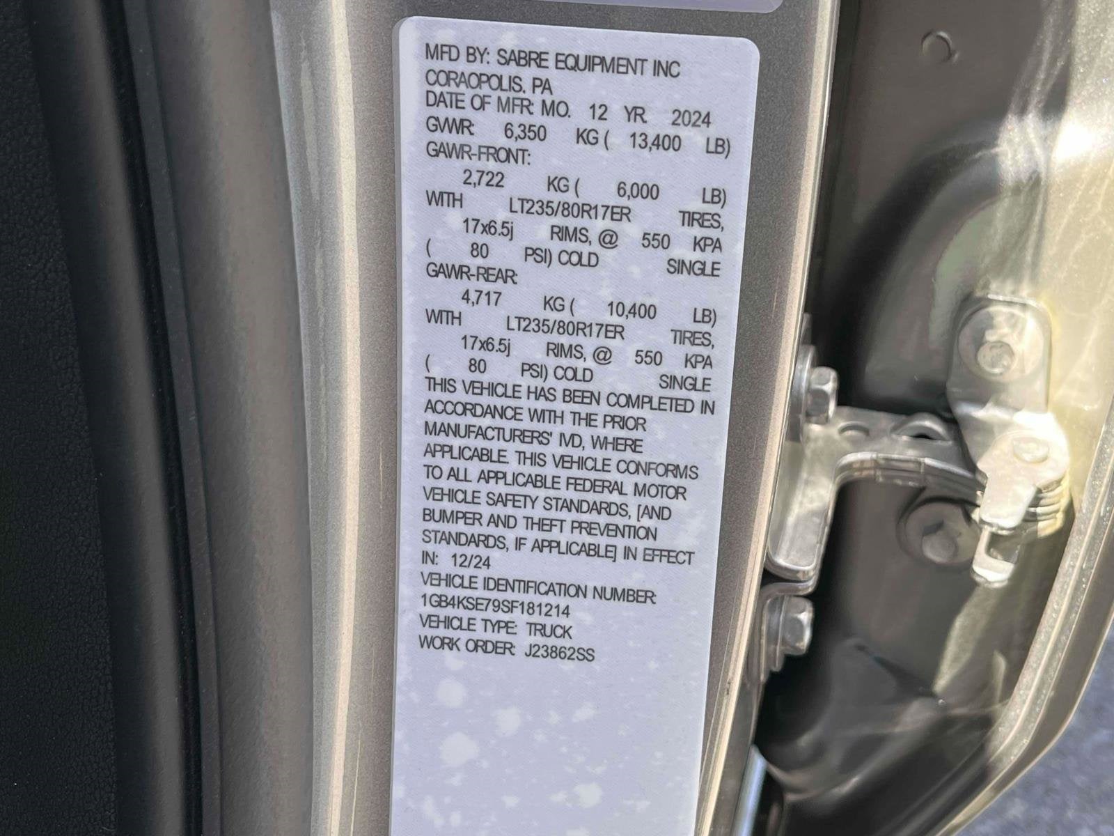 2025 Chevrolet Silverado 3500 HD Chassis Cab Work Truck