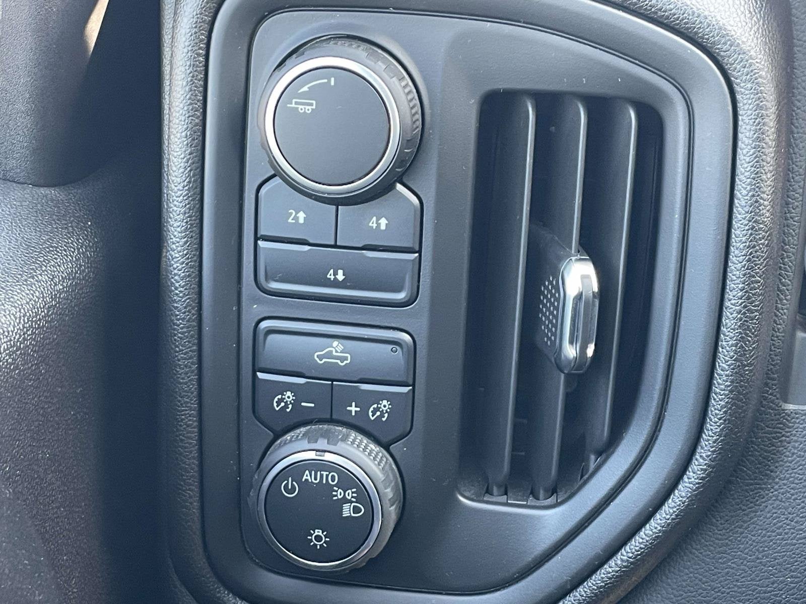 2025 Chevrolet Silverado 3500 HD WT