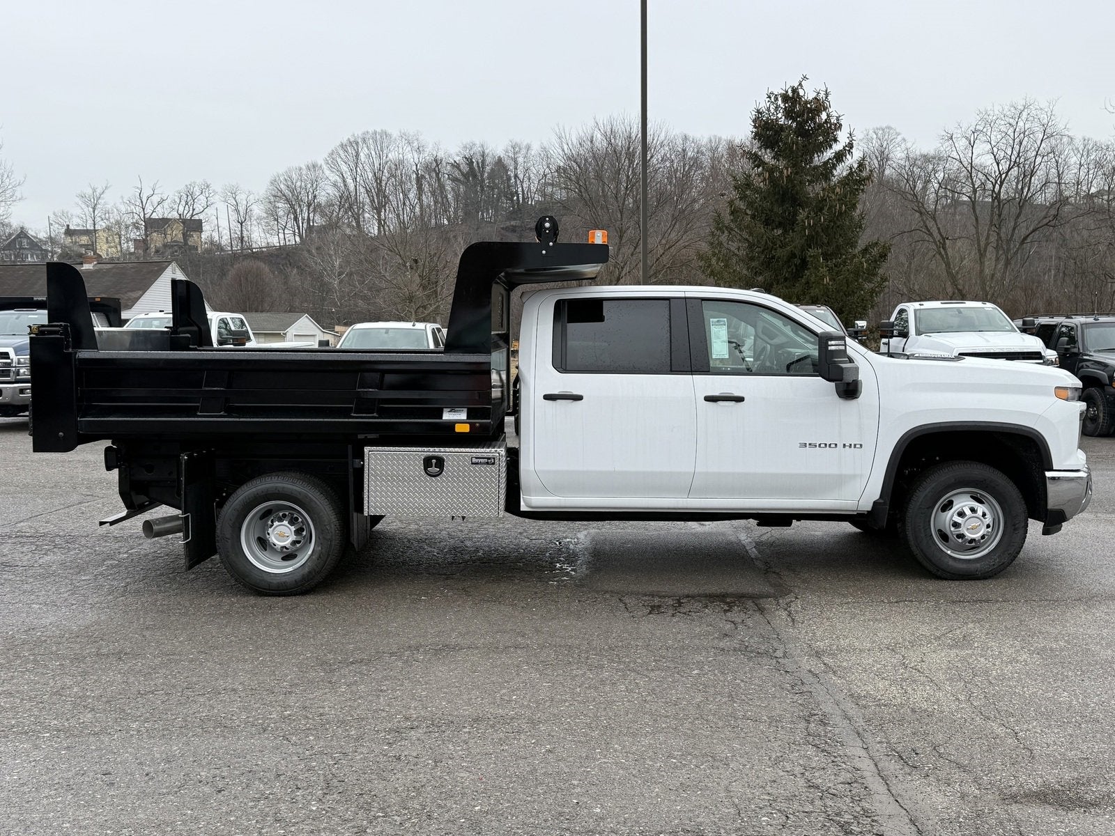 2025 Chevrolet Silverado 3500 HD Chassis Cab Work Truck