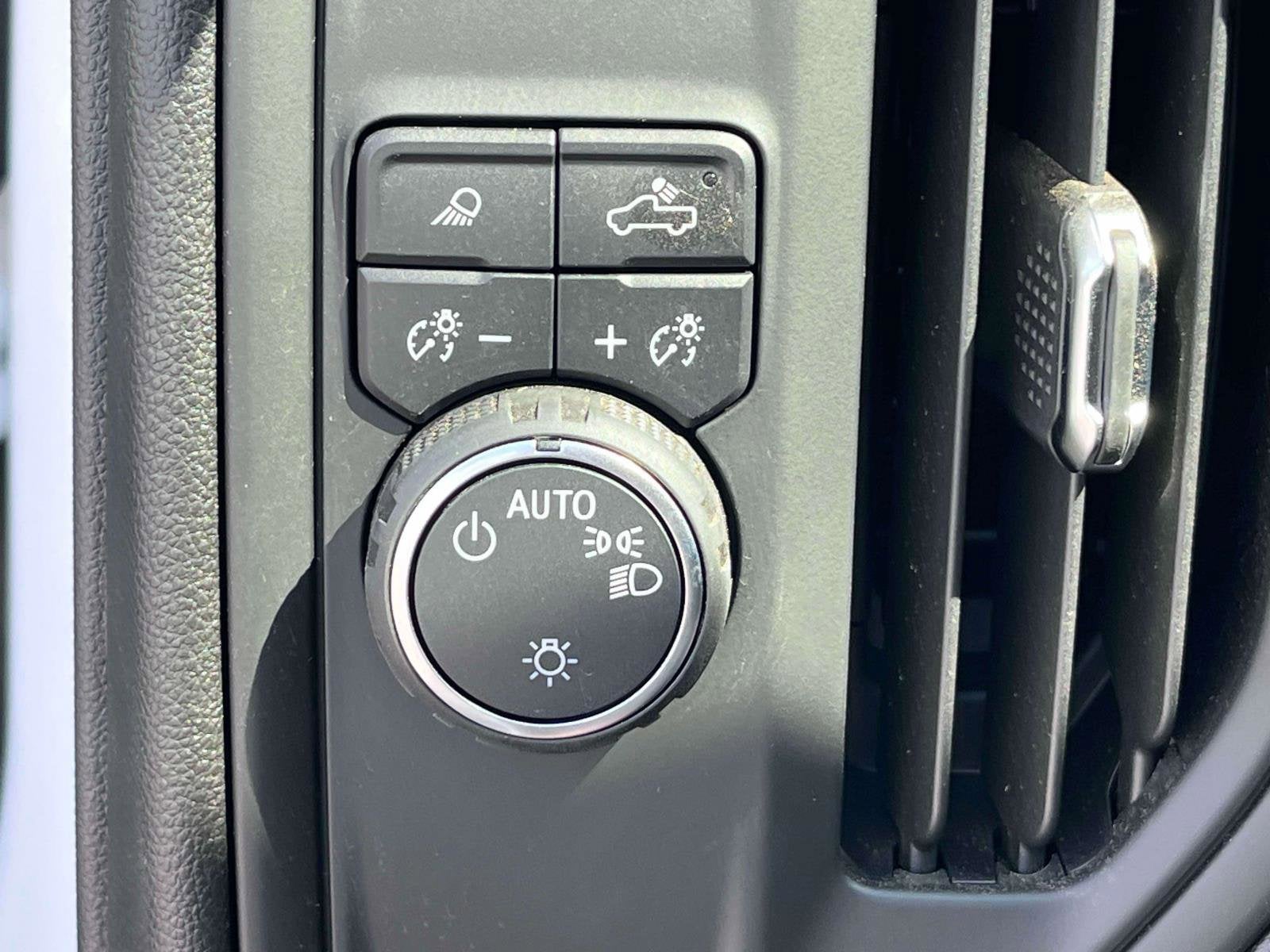 2025 Chevrolet Silverado 3500 HD WT