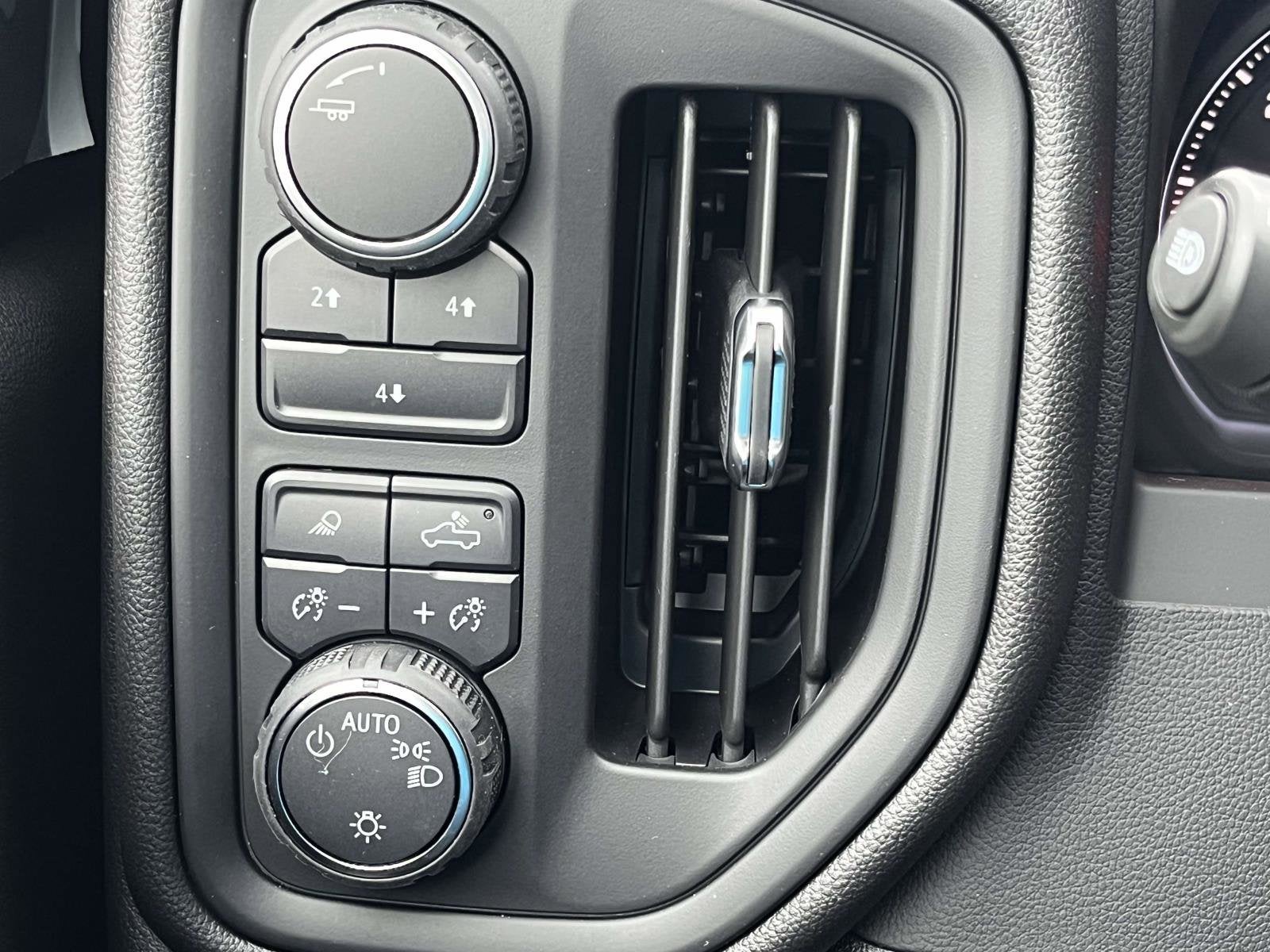 2025 Chevrolet Silverado 3500 HD WT