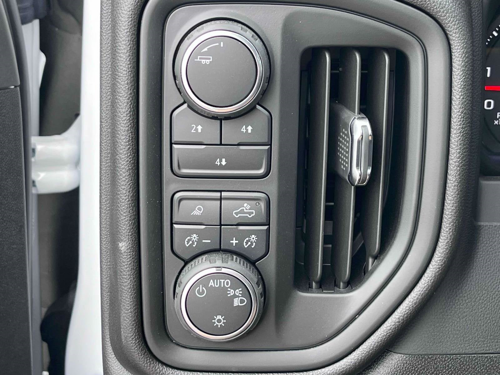 2024 Chevrolet Silverado 3500 HD WT