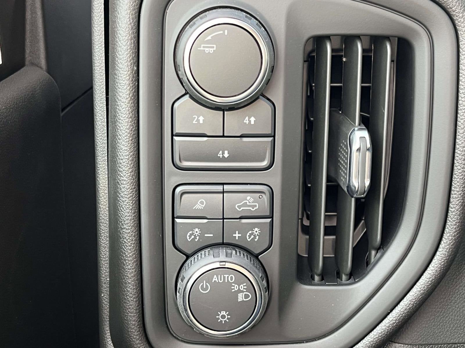 2024 Chevrolet Silverado 3500 HD WT