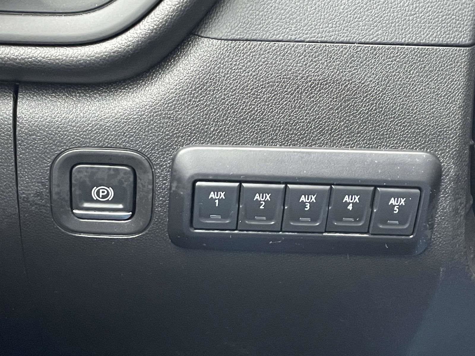 2024 Chevrolet Silverado 3500 HD WT DRW