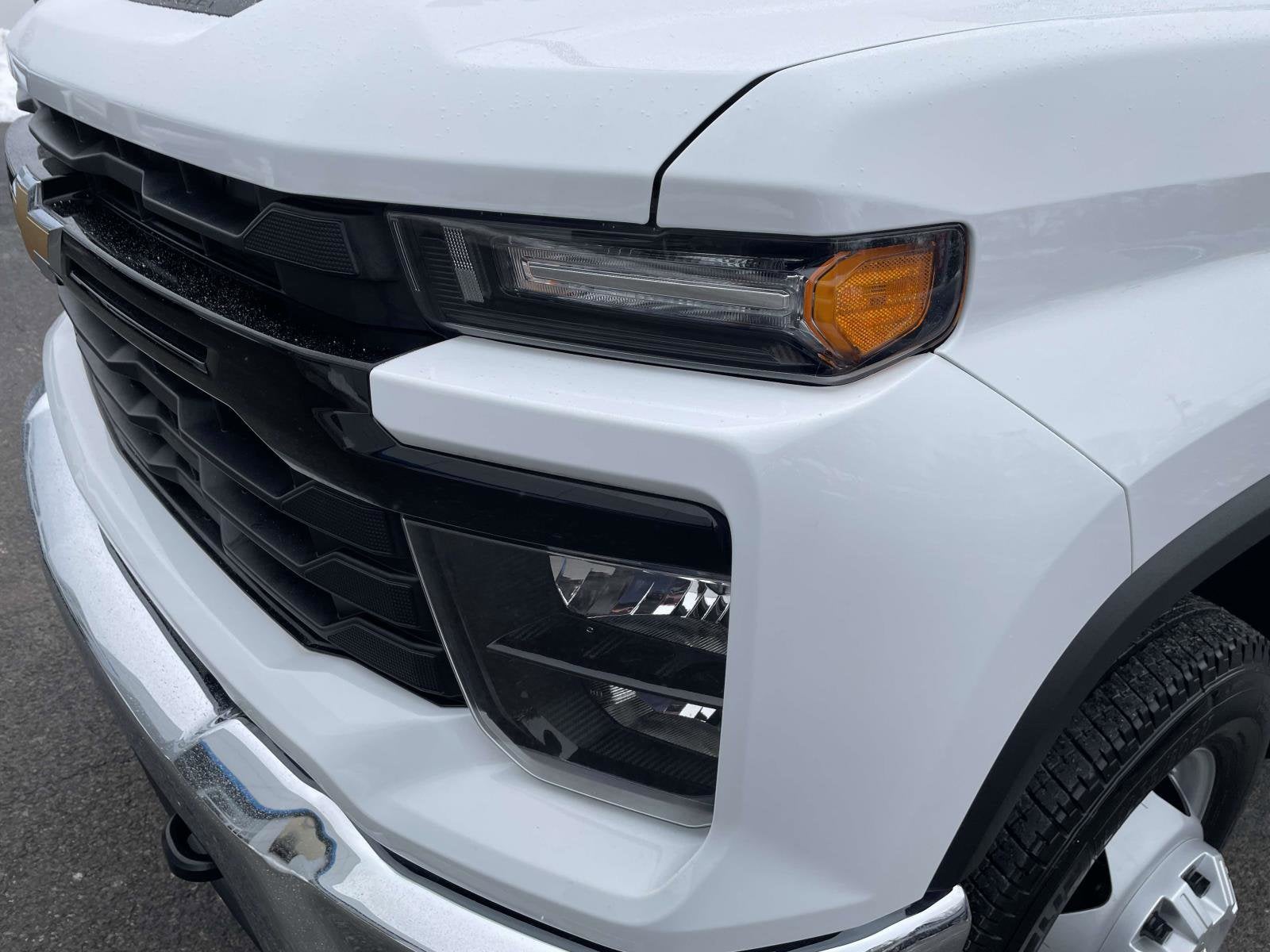 2024 Chevrolet Silverado 3500 HD WT DRW