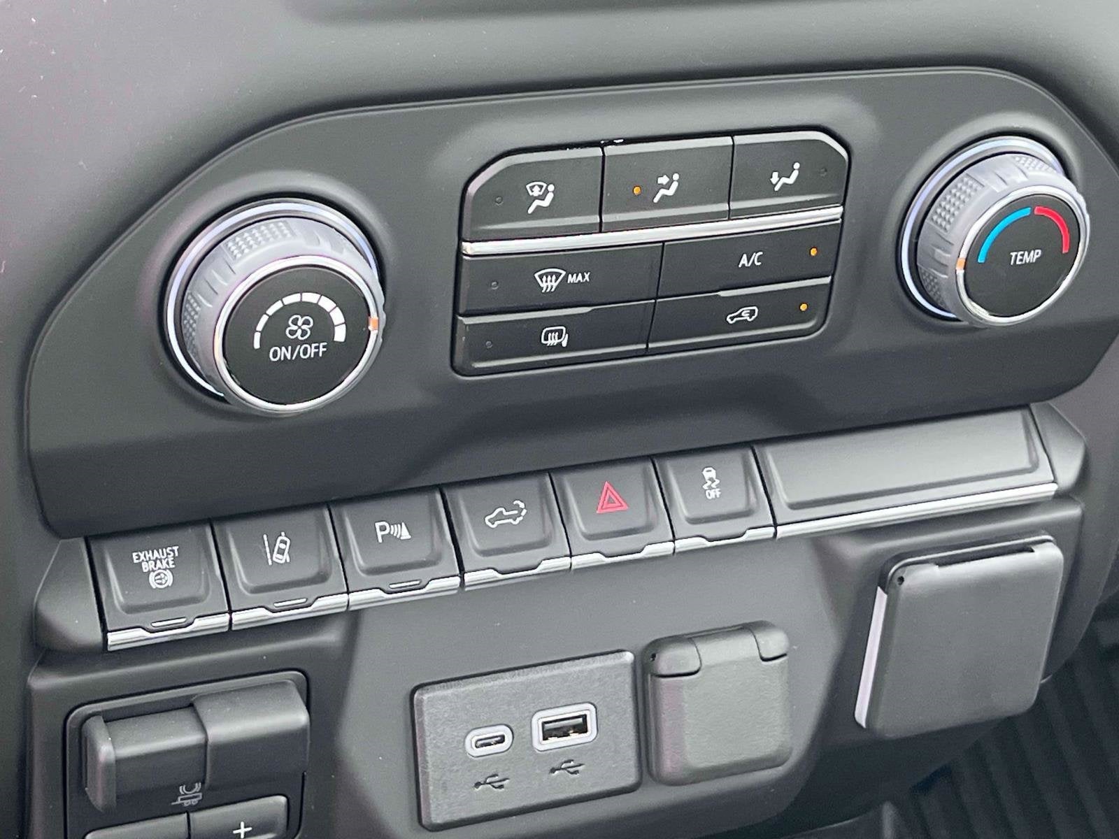 2024 Chevrolet Silverado 3500 HD WT