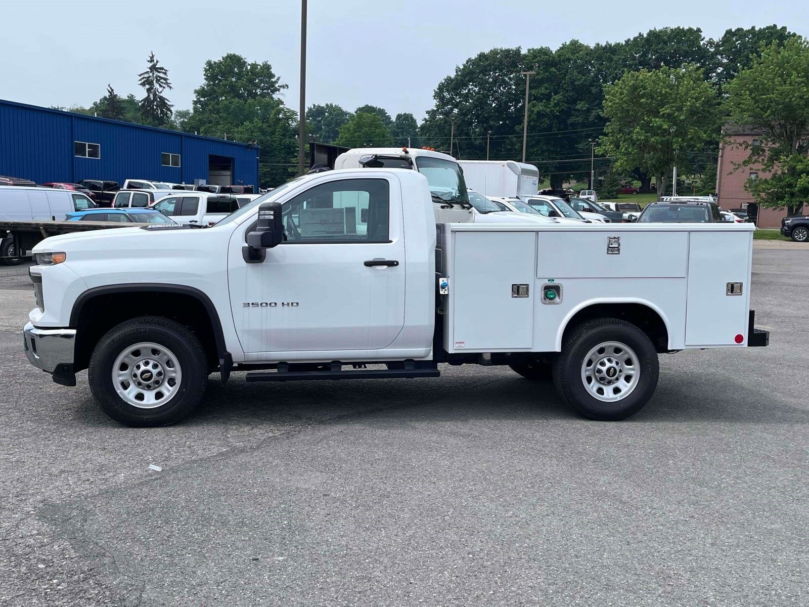 2024 Chevrolet Silverado 3500 HD WT