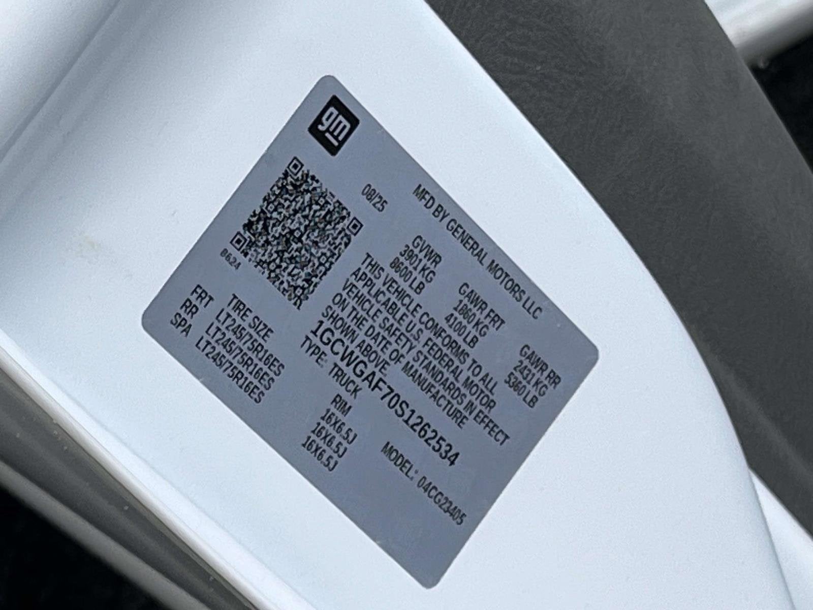 2025 Chevrolet Express Cargo 2500 WT