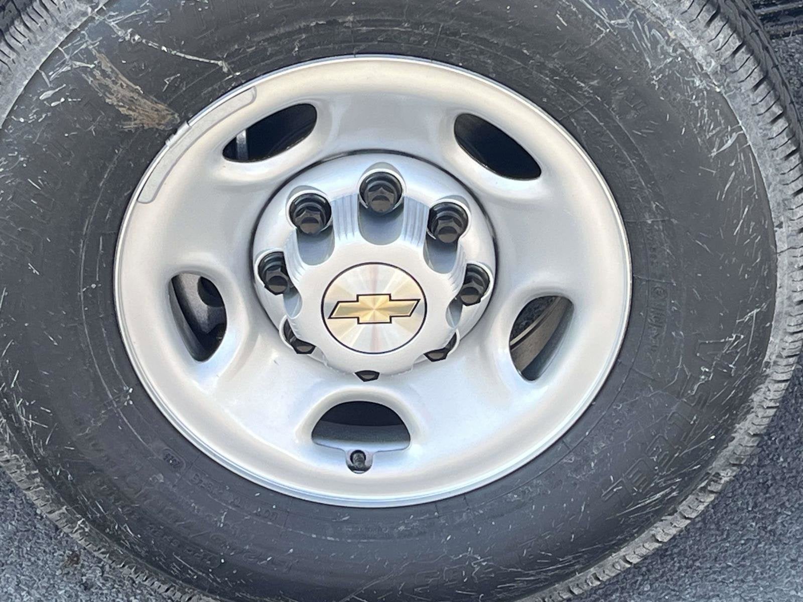 2025 Chevrolet Express Cargo 2500 WT