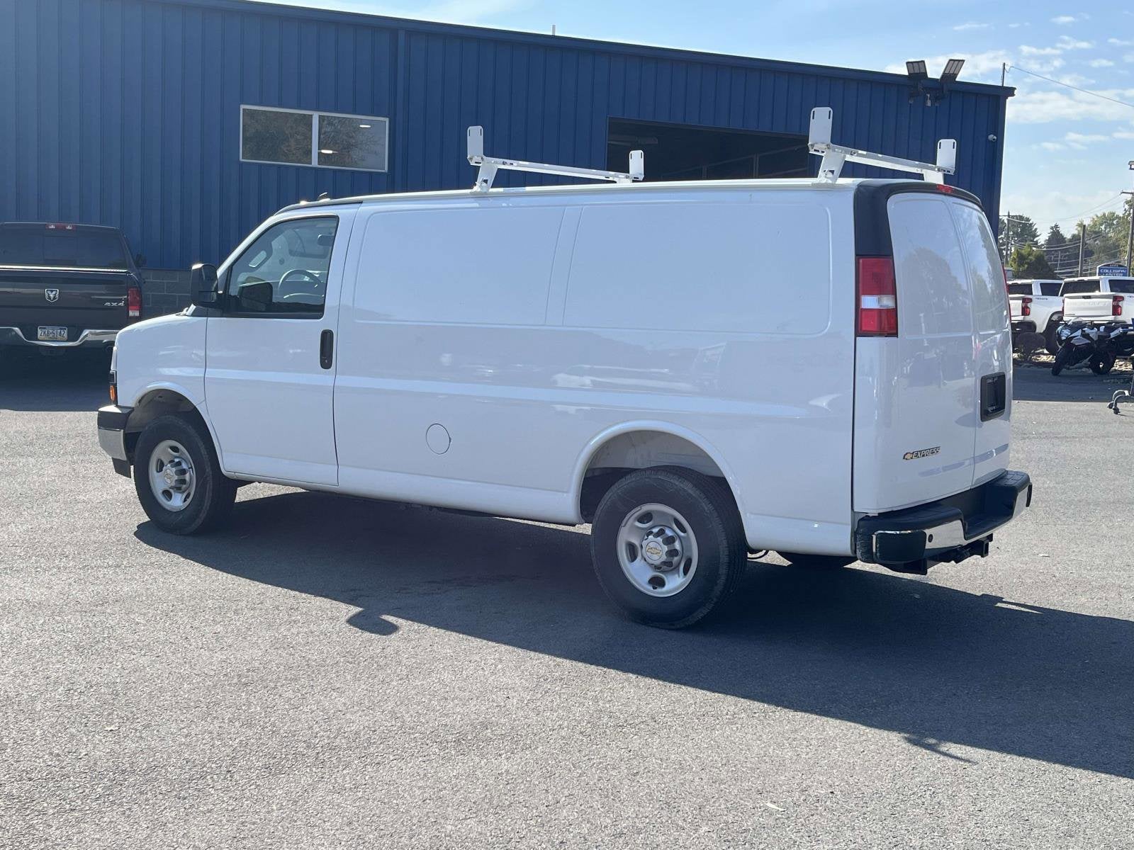 2025 Chevrolet Express Cargo 2500 WT