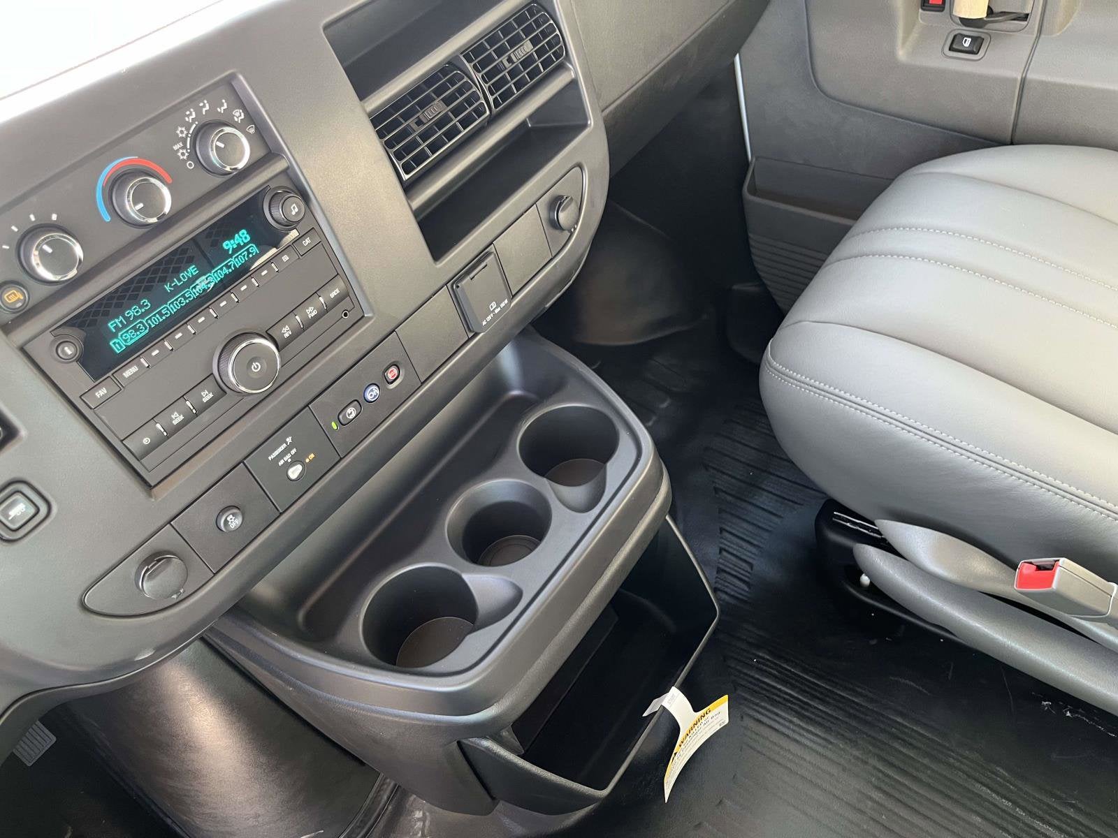 2025 Chevrolet Express Cargo 2500 WT