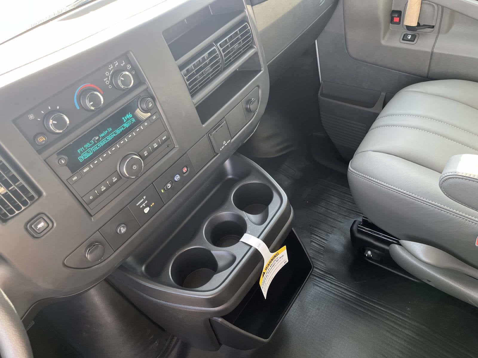 2025 Chevrolet Express Cargo 2500 WT