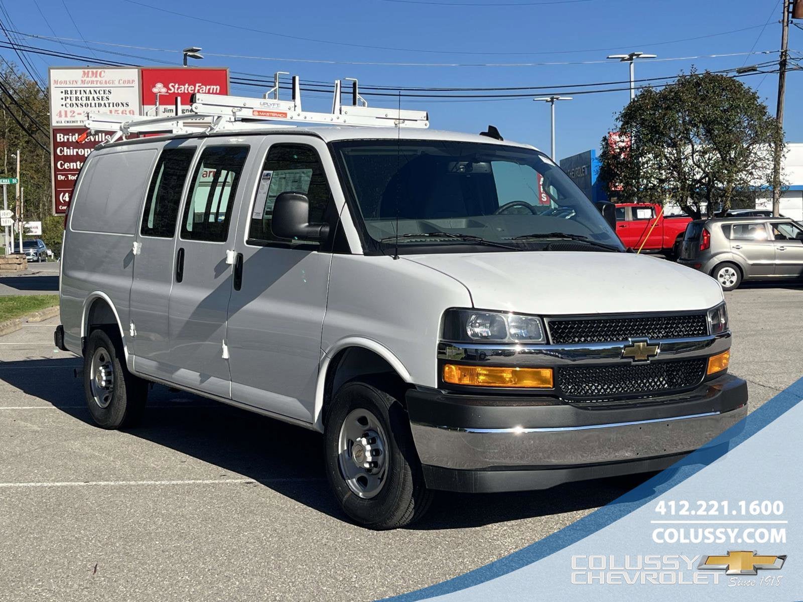 2025 Chevrolet Express Cargo 2500 WT
