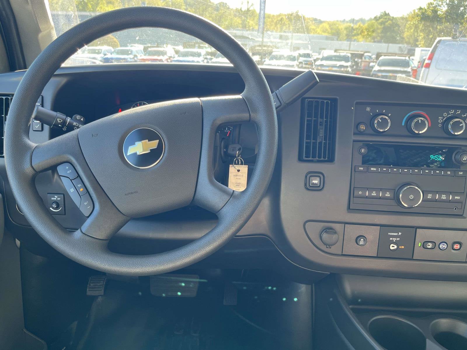 2025 Chevrolet Express Cargo 2500 WT