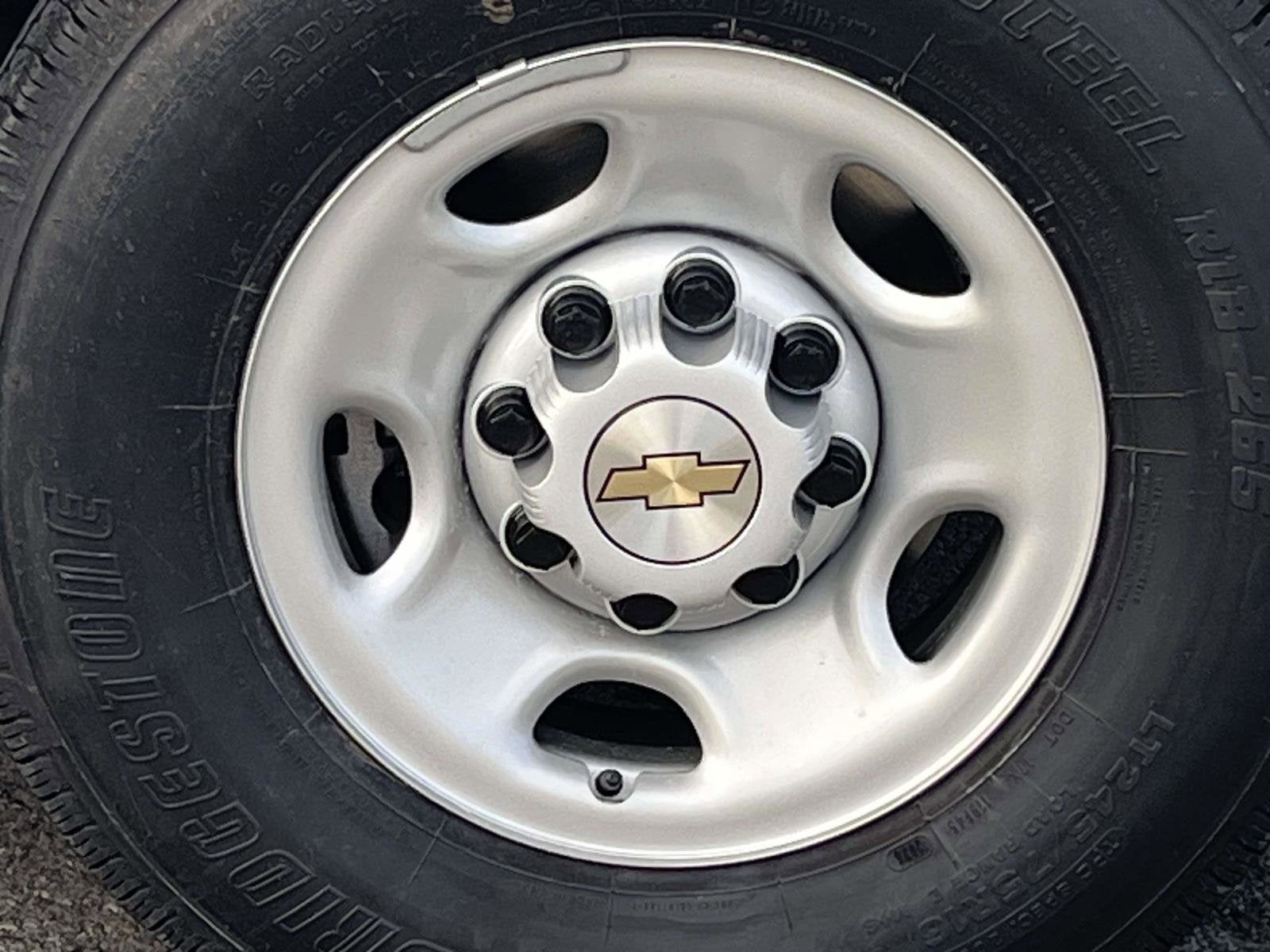 2025 Chevrolet Express Cargo 2500 WT