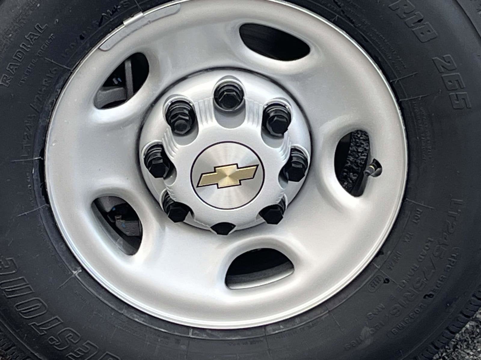 2025 Chevrolet Express Cargo 2500 WT