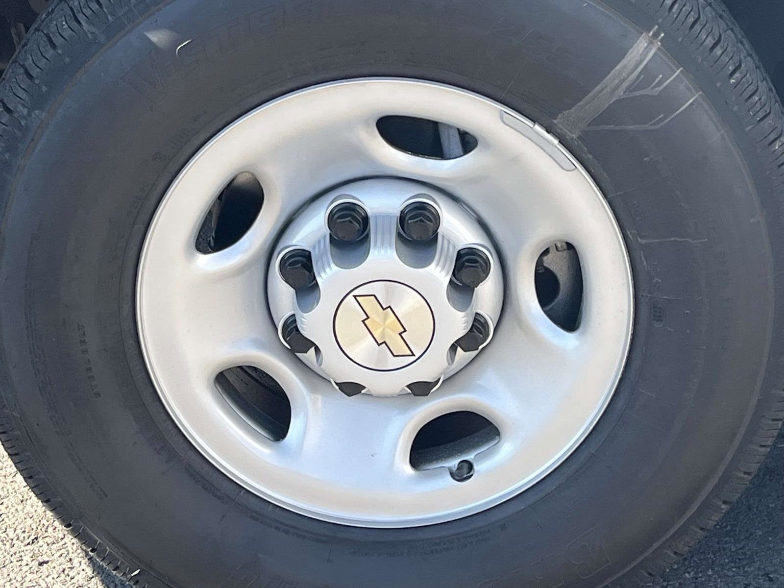 2025 Chevrolet Express Cargo 2500 WT