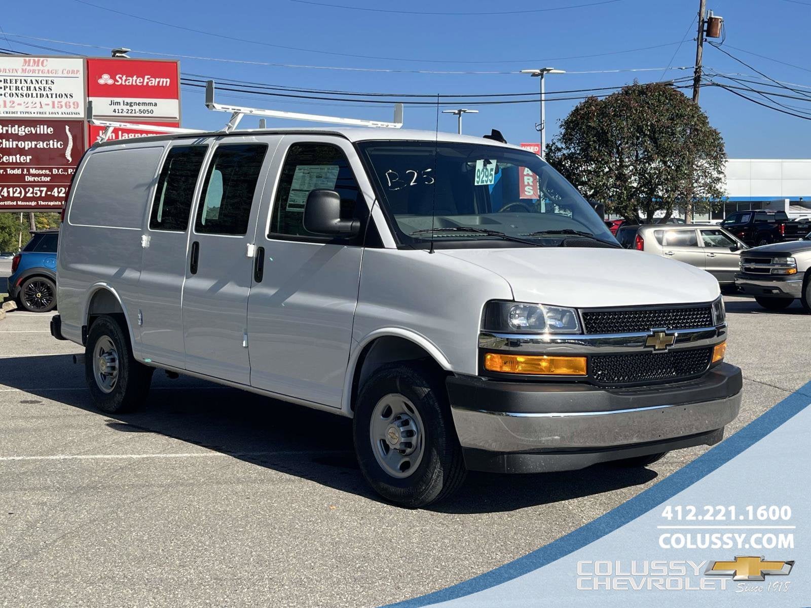 2025 Chevrolet Express Cargo 2500 WT