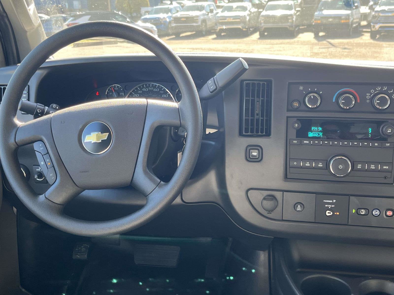 2025 Chevrolet Express Cargo 2500 WT