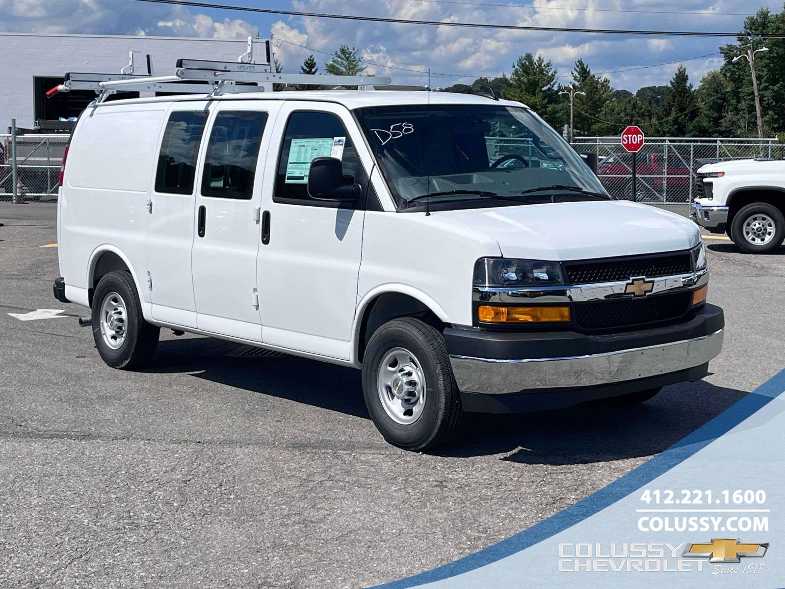 2025 Chevrolet Express Cargo 2500 WT